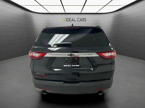 Used 2019 Chevrolet Traverse LS w/ LPO, Blackout Package FWD image 6