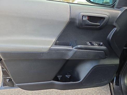 Certified 2023 Toyota Tacoma SR image 14