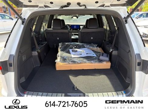 New 2026 Lexus TX 500h AWD image 15