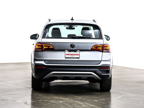 Used 2024 Volkswagen Taos S image 4