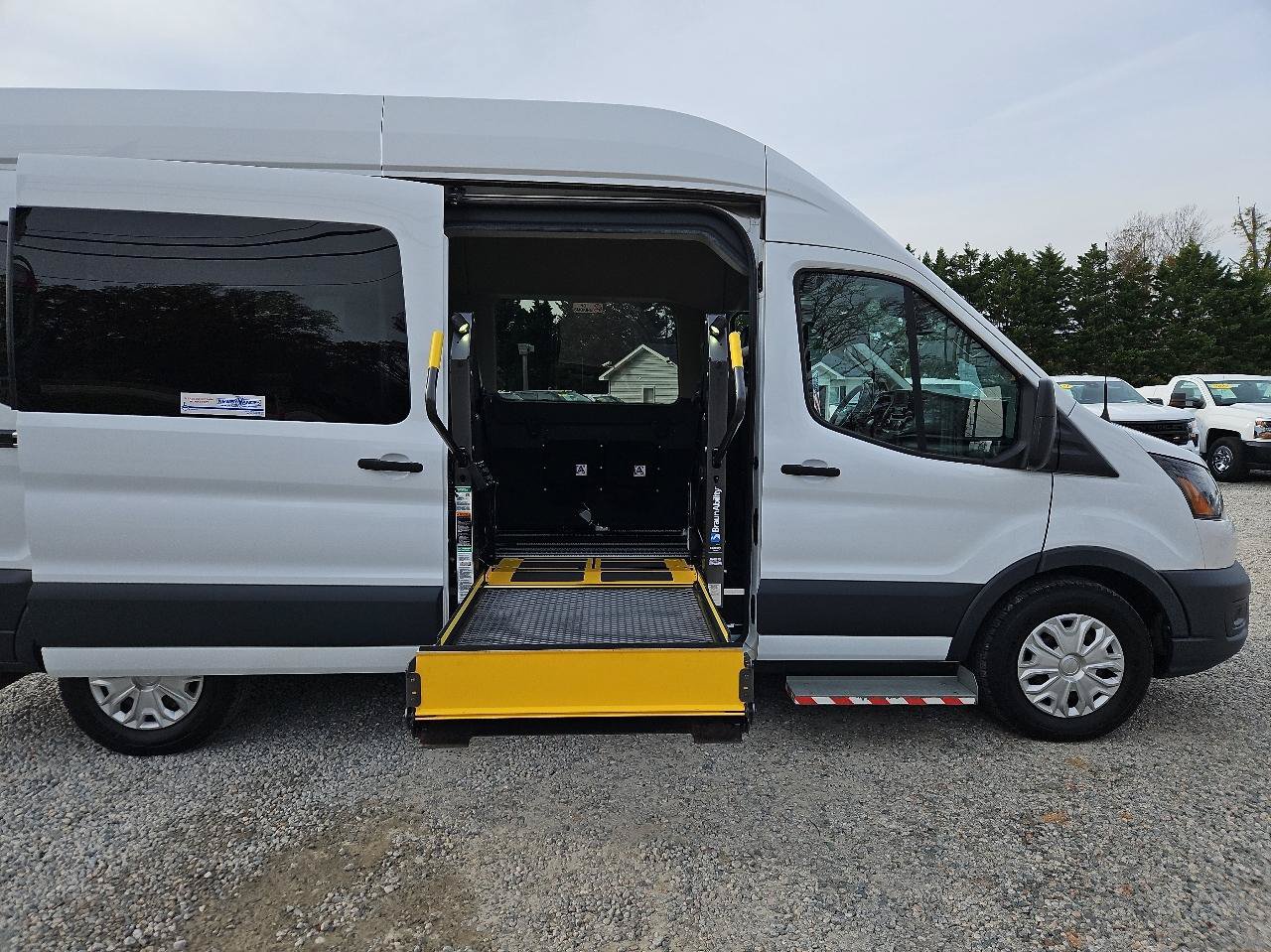 Used 2020 Ford Transit 350 XL RWD image 9