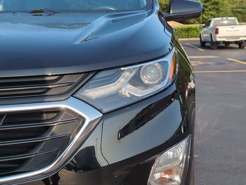 Used 2020 Chevrolet Equinox LT w/ Driver Convenience Package FWD image 12