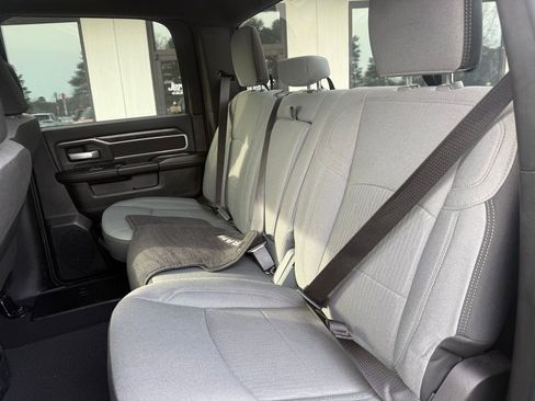 Used 2024 RAM 2500 Big Horn w/ Bed Utility Group image 4