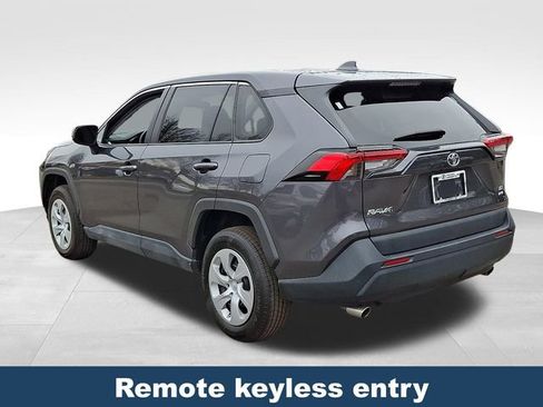 Used 2023 Toyota RAV4 LE image 5