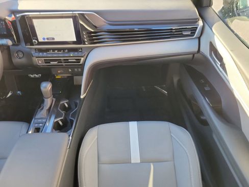 Used 2025 Toyota Camry LE image 14