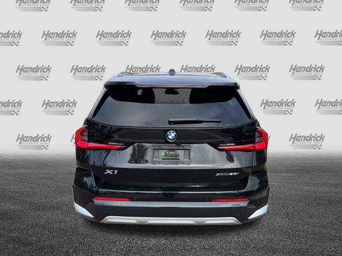 Used 2025 BMW X1 xDrive28i w/ Technology Package AWD/4WD image 9