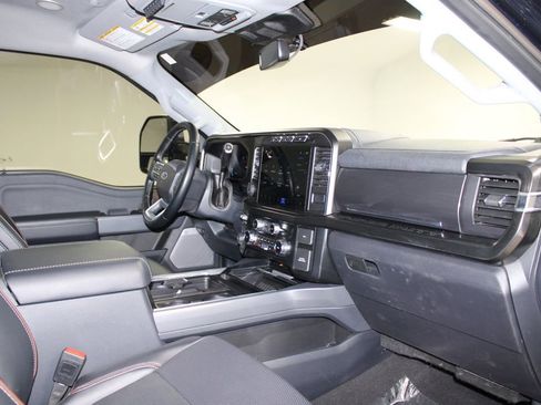 Used 2024 Ford F250 Lariat w/ Lariat Ultimate Package image 34