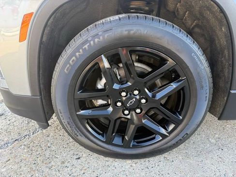 Used 2023 Chevrolet Traverse LT w/ LPO, Floor Liner Package image 9