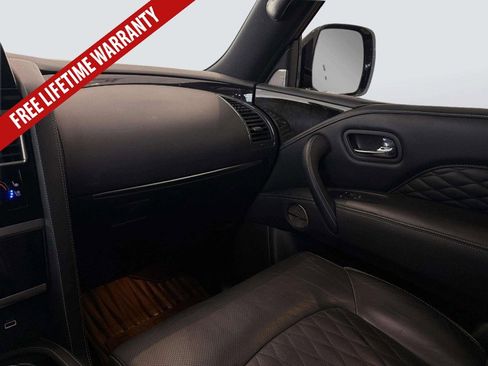 Used 2023 INFINITI QX80 Sensory w/ All-Season Package AWD/4WD image 29