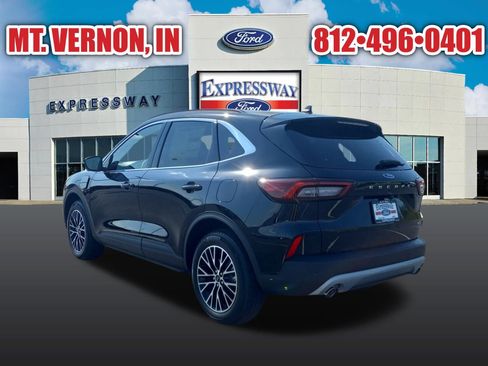 New 2026 Ford Escape SE w/ PHEV Premium Package FWD image 8