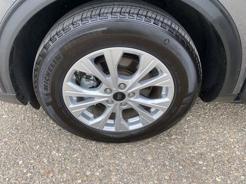 Used 2024 Ford Escape Active image 27