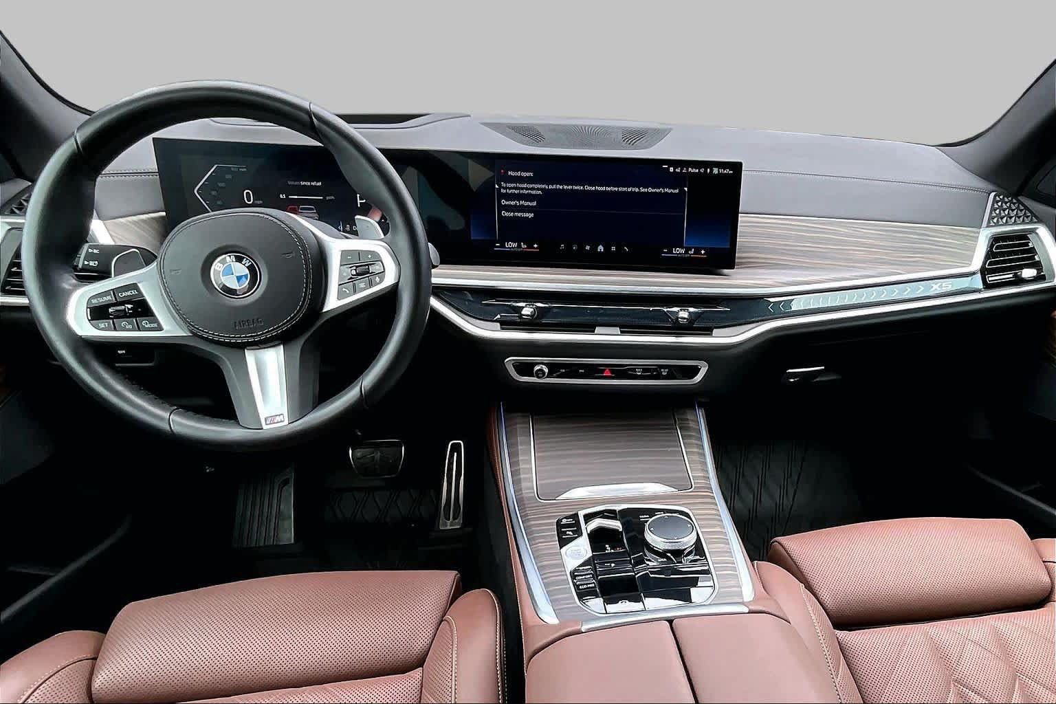 Used 2025 BMW X5 sDrive40i w/ M Sport Package RWD image 16