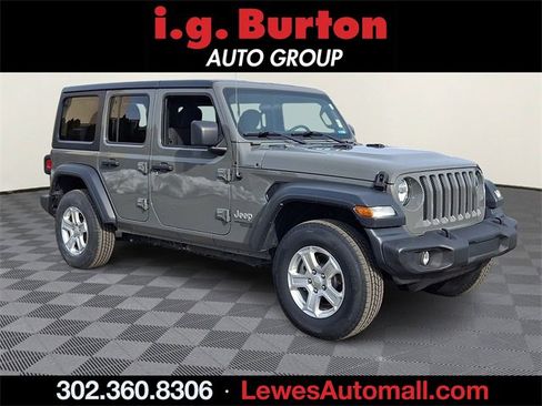 Used 2020 Jeep Wrangler Unlimited Sport S image 1