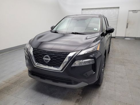Used 2022 Nissan Rogue SV image 15