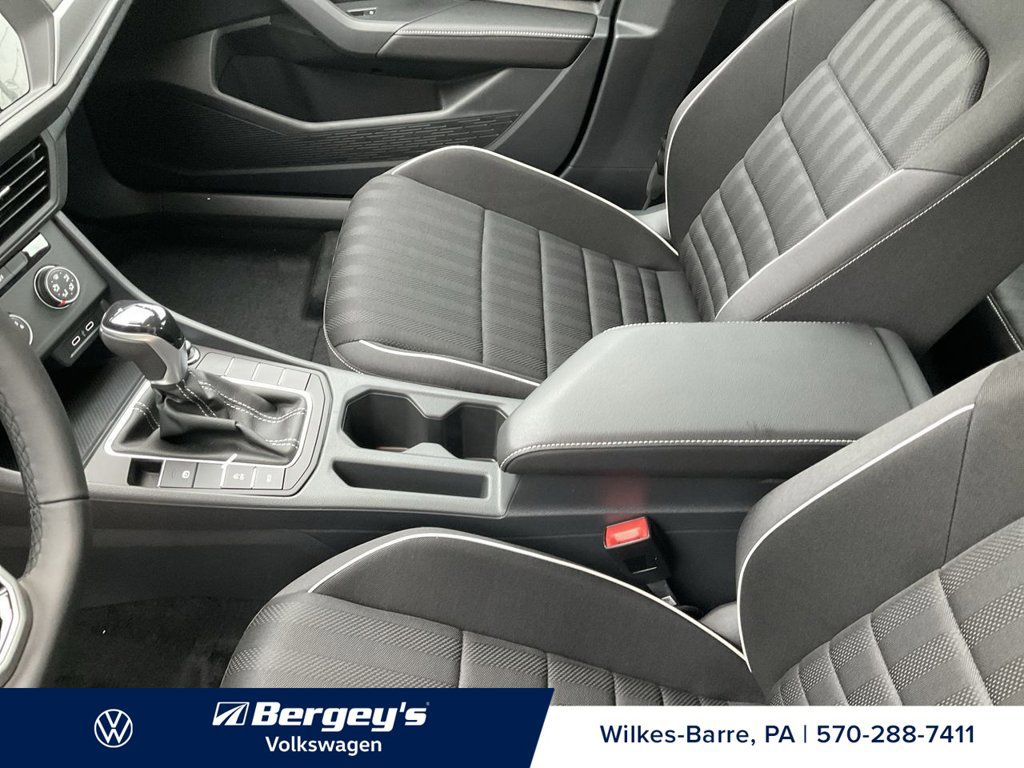 Used 2023 Volkswagen Jetta Sport FWD image 14