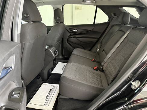 Used 2022 Chevrolet Equinox LT image 38