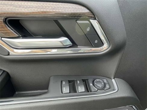 Certified 2024 Chevrolet Silverado 1500 LT Trail Boss w/ LT Trail Boss Premium Package image 18