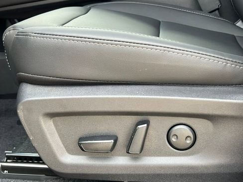 New 2026 Nissan Murano SV AWD/4WD image 8