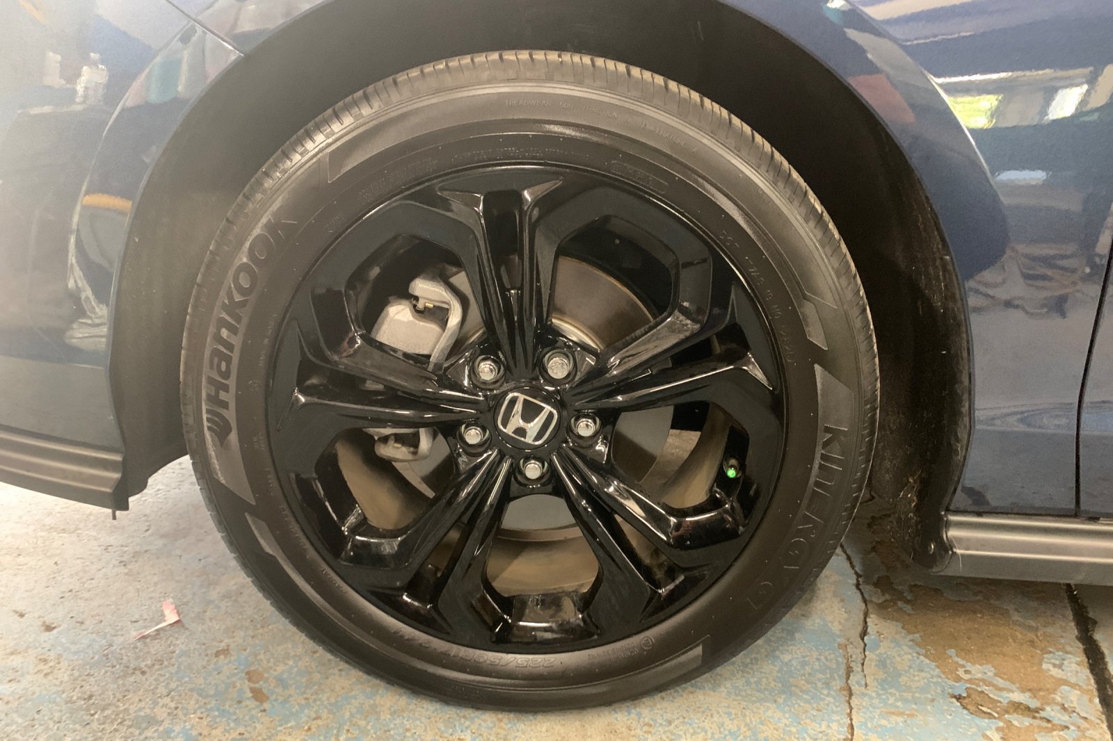 Certified 2025 Honda Accord SE image 31