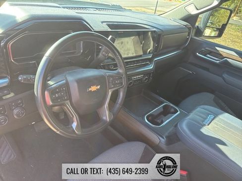 Used 2024 Chevrolet Silverado 3500 High Country w/ High Country Premium Package image 7