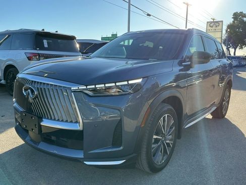 Certified 2026 INFINITI QX60 Luxe w/ Family Package image 7
