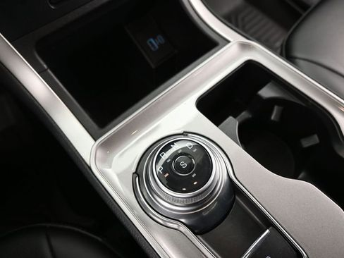 Used 2023 Ford Edge SEL AWD/4WD image 29