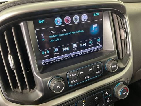 Used 2016 Chevrolet Colorado LT w/ Midnight Edition AWD/4WD image 7