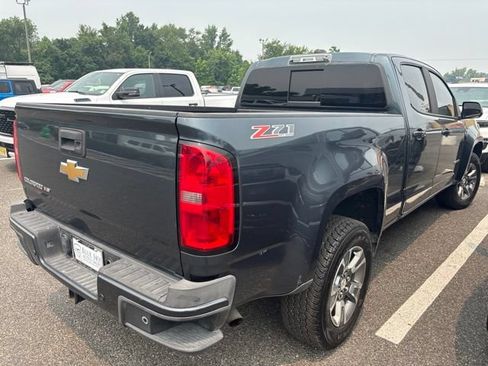 Used 2020 Chevrolet Colorado Z71 AWD/4WD image 4