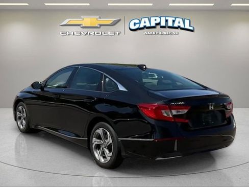 Used 2020 Honda Accord EX image 5