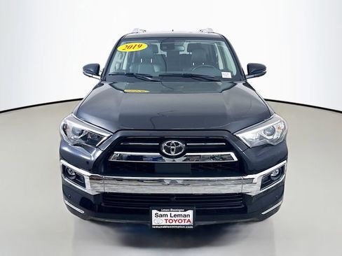 Used 2023 Toyota 4Runner Limited image 2