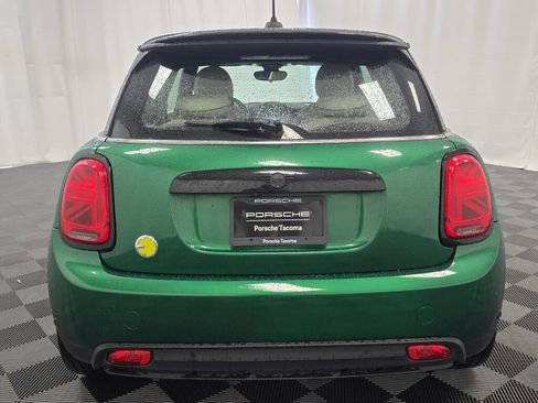 Used 2023 MINI Cooper SE image 4
