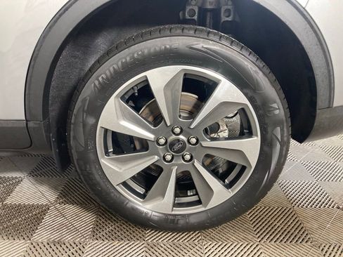 Used 2024 Ford Escape Platinum image 24