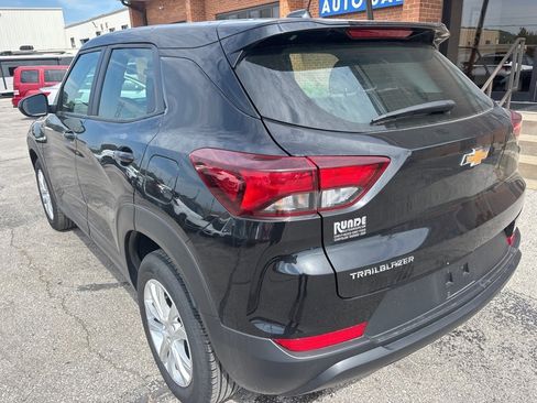 Used 2023 Chevrolet TrailBlazer LS image 12