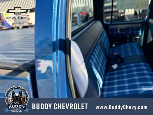 Used 1988 Chevrolet Silverado 3500 2WD Crew Cab image 30
