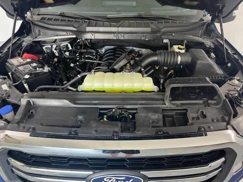 Used 2025 Ford F150 Lariat w/ Equipment Group 502A High AWD/4WD image 9