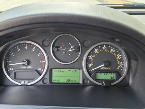 Used 2012 Land Rover LR2 HSE image 40