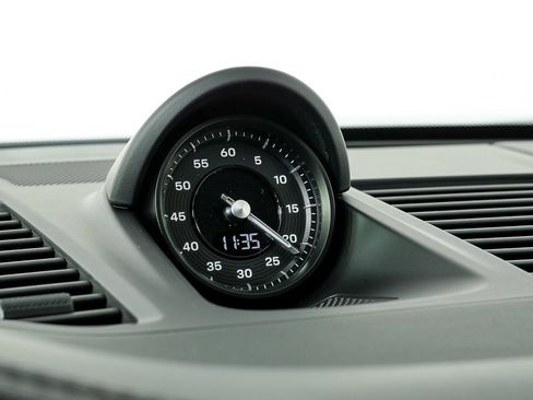 New 2026 Porsche 911 Carrera 4S image 17