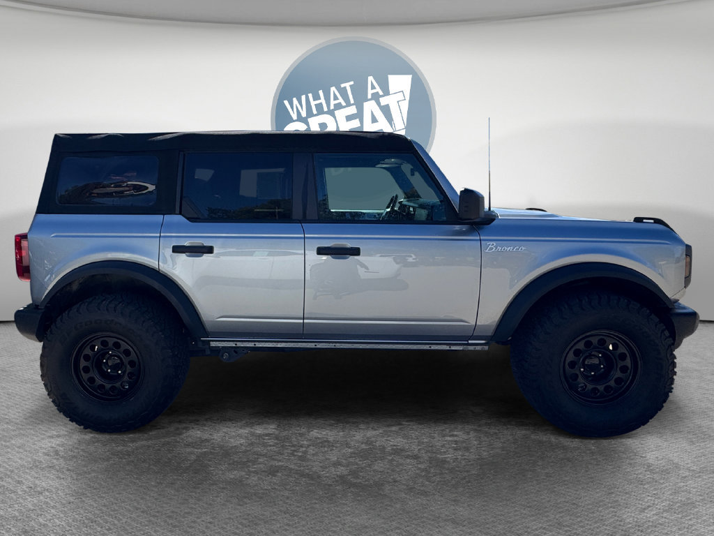 Used 2024 Ford Bronco Big Bend AWD/4WD image 2