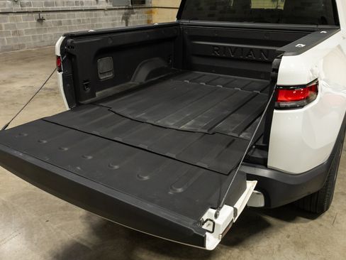 Used 2022 Rivian R1T Adventure AWD/4WD image 67
