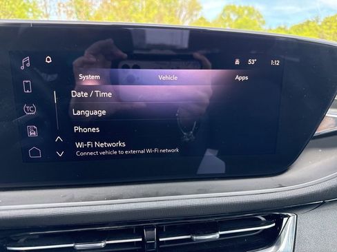 Used 2025 Buick Envista Sport Touring image 4