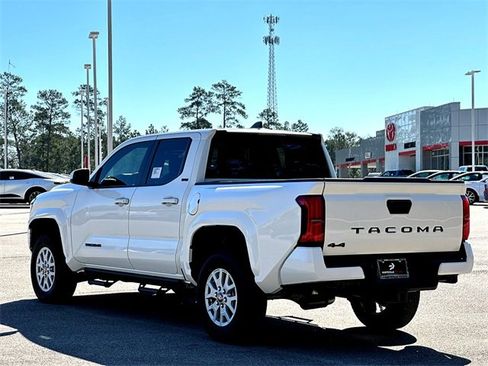 New 2026 Toyota Tacoma SR5 image 6