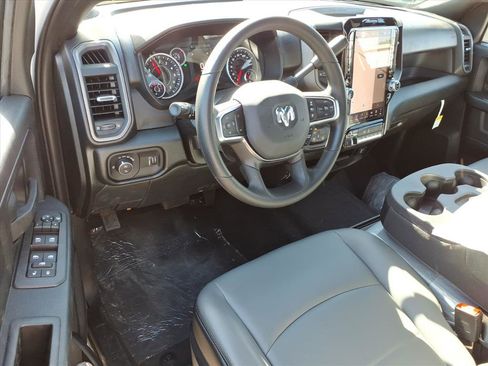 New 2026 RAM 2500 Tradesman AWD/4WD image 25