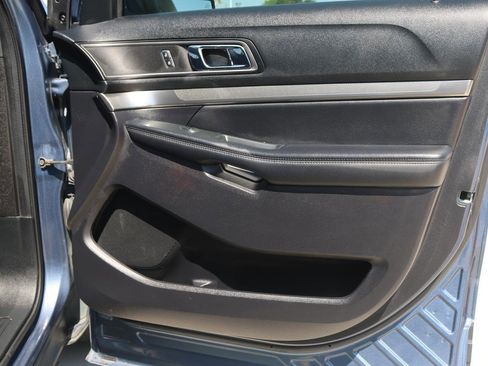 Used 2019 Ford Explorer XLT w/ Class II Trailer Tow Package image 14