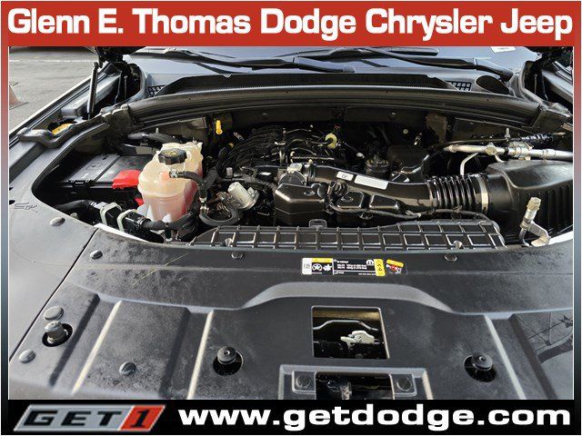 Used 2023 Jeep Grand Cherokee Altitude AWD/4WD image 17