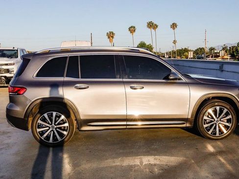 Used 2021 Mercedes-Benz GLB 250 4MATIC image 13