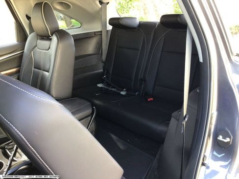 Used 2017 Acura MDX SH-AWD w/ Advance Package image 10