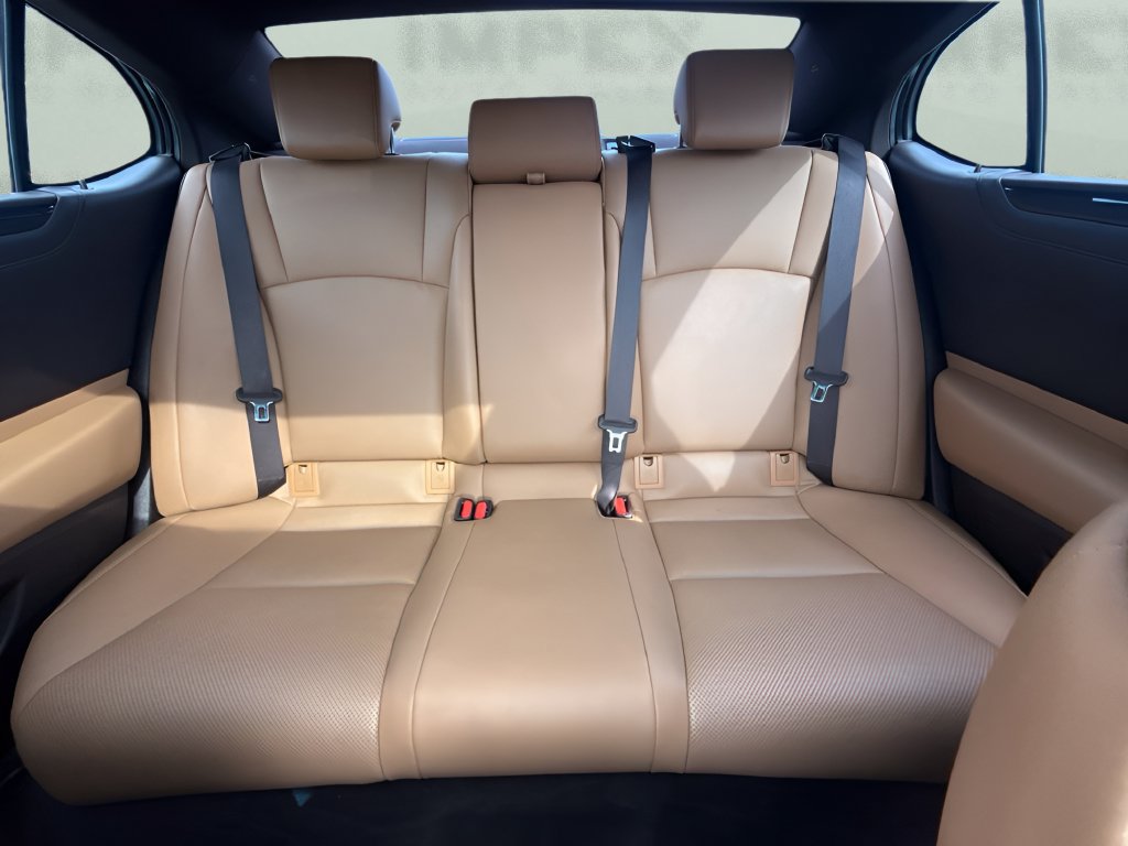 Used 2021 Lexus ES 350 w/ Premium Package FWD image 11