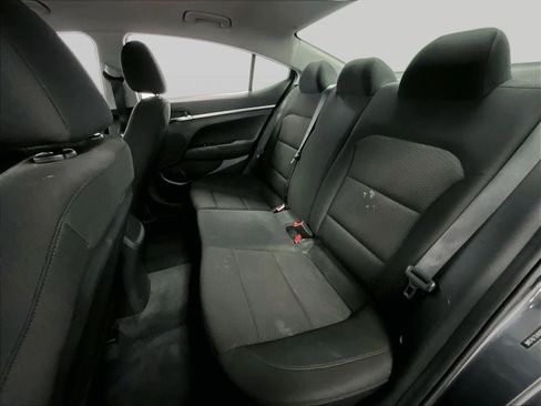 Used 2020 Hyundai Elantra SE w/ Cargo Package (C1) image 25
