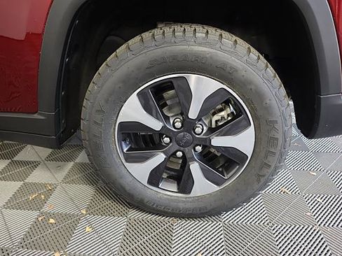 Used 2024 Jeep Grand Cherokee Limited 4xe AWD/4WD image 14