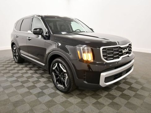 Certified 2024 Kia Telluride S w/ S Sunroof Package AWD/4WD image 10